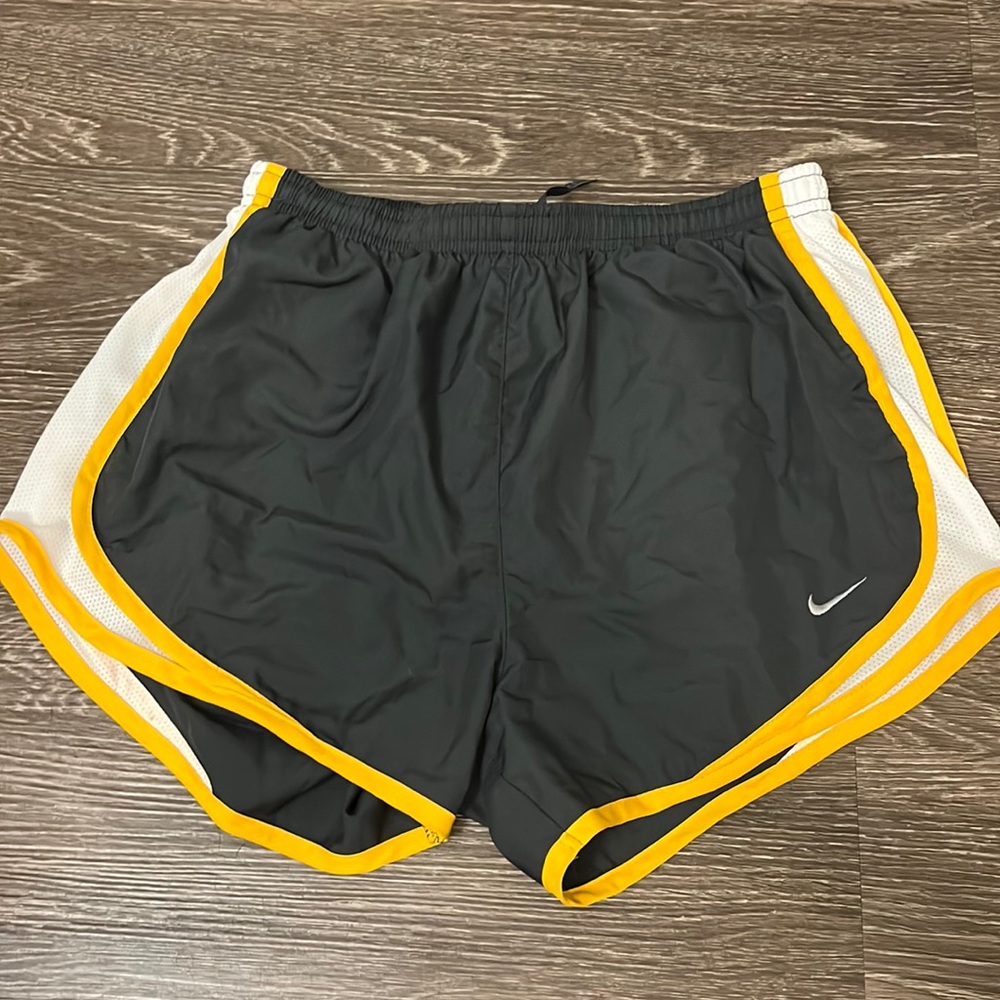 Nike Dri-Fit Tempo charcoal running shorts, women’s size S